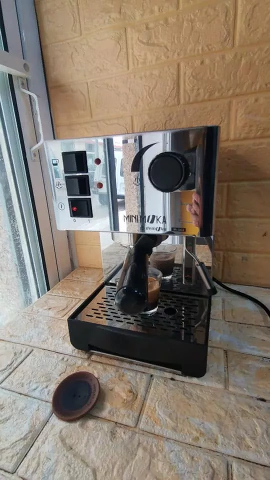 Mini Moka M363 coffee machine Drip tray and top 3D print model