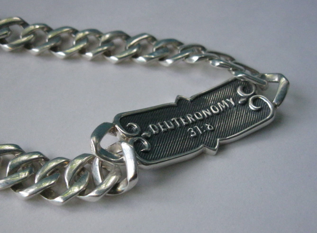 Soldiers arm Bracelet 3D print model_6