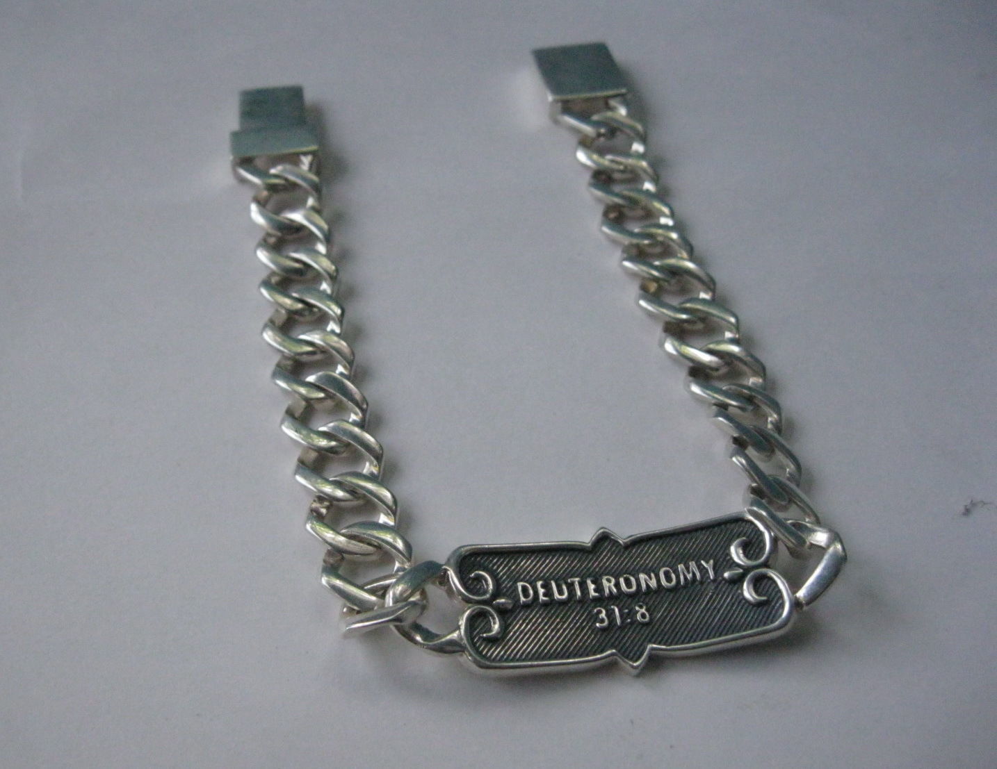 Soldiers arm Bracelet 3D print model_5