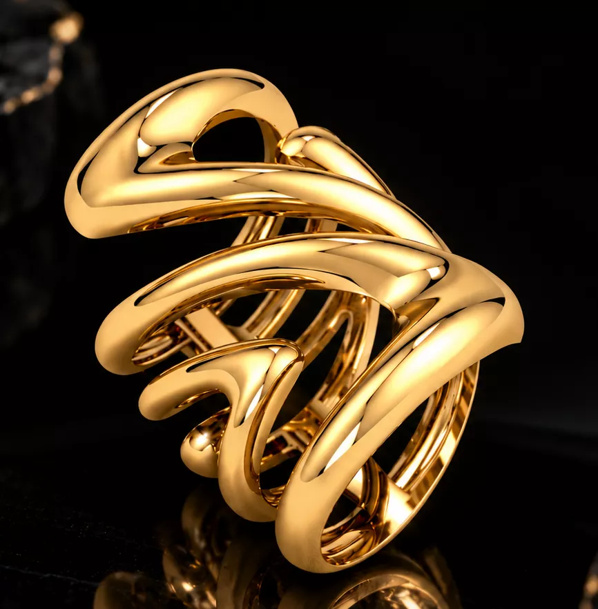 Luxurious Sculptural Abstract Wave Ring 3D print model