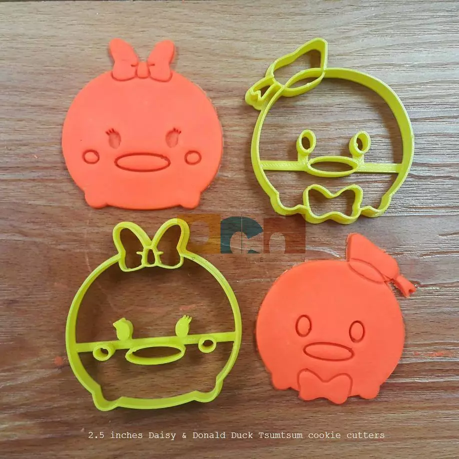 Disney Donald duck and Daisy duck tsumtsum stl file 3D print model