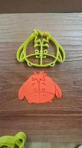 Pikachu Sitting cookie cutter