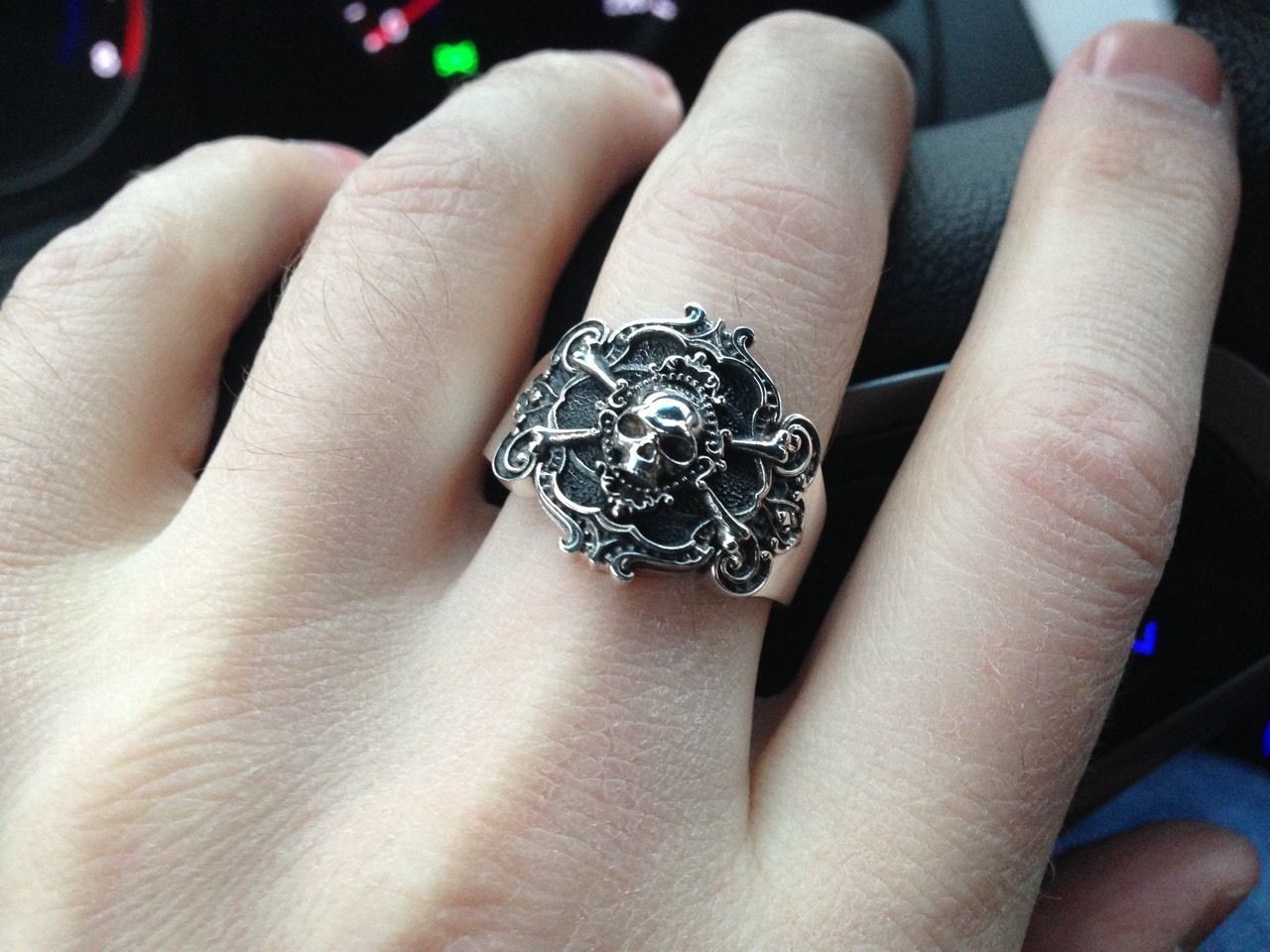 Pirate skull ring 3D print model_10