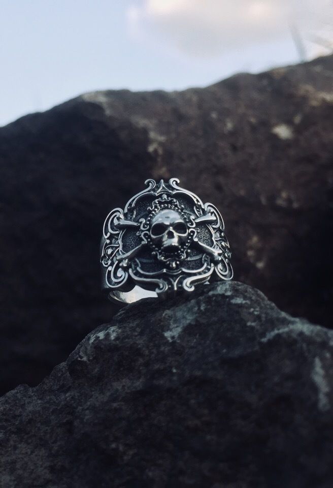 Pirate skull ring 3D print model_11