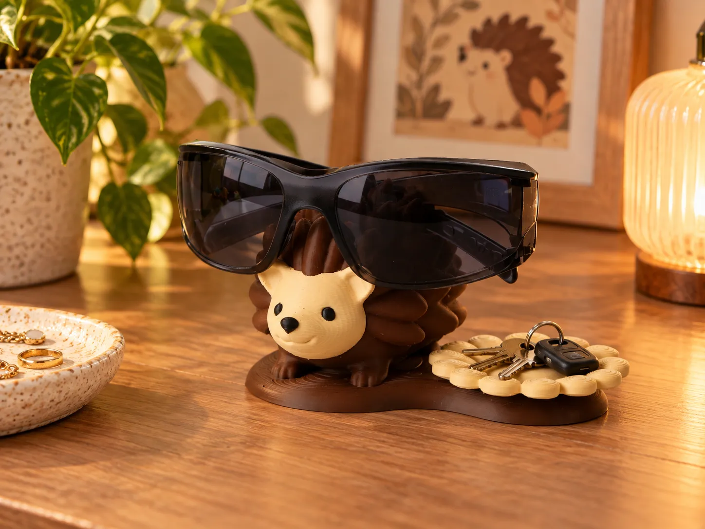 Cute Hedgehog Glasses Phone Holder 3D print model