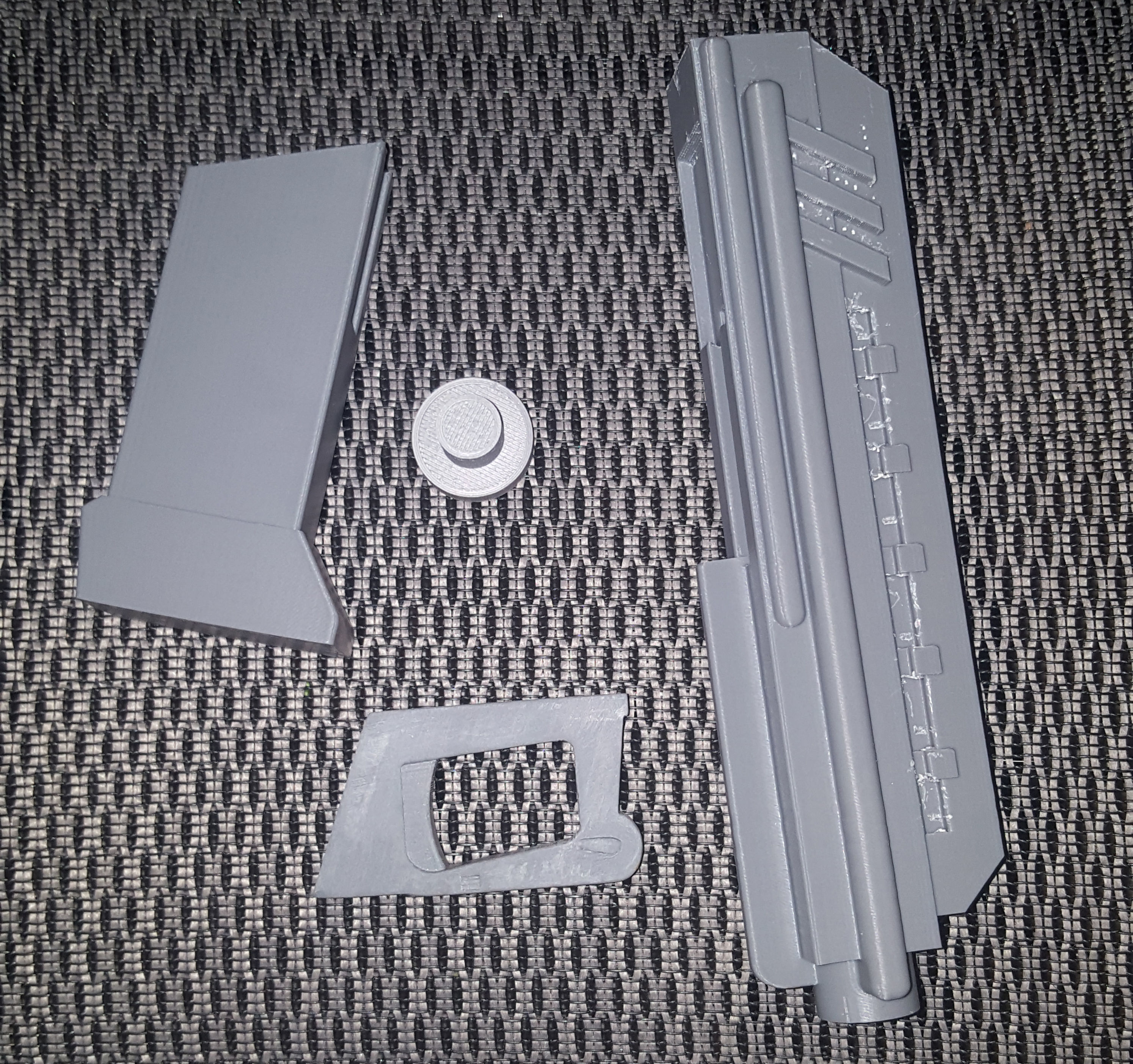 Realistic Star Wars DC-17s Pistol with Holster 3D print model_6