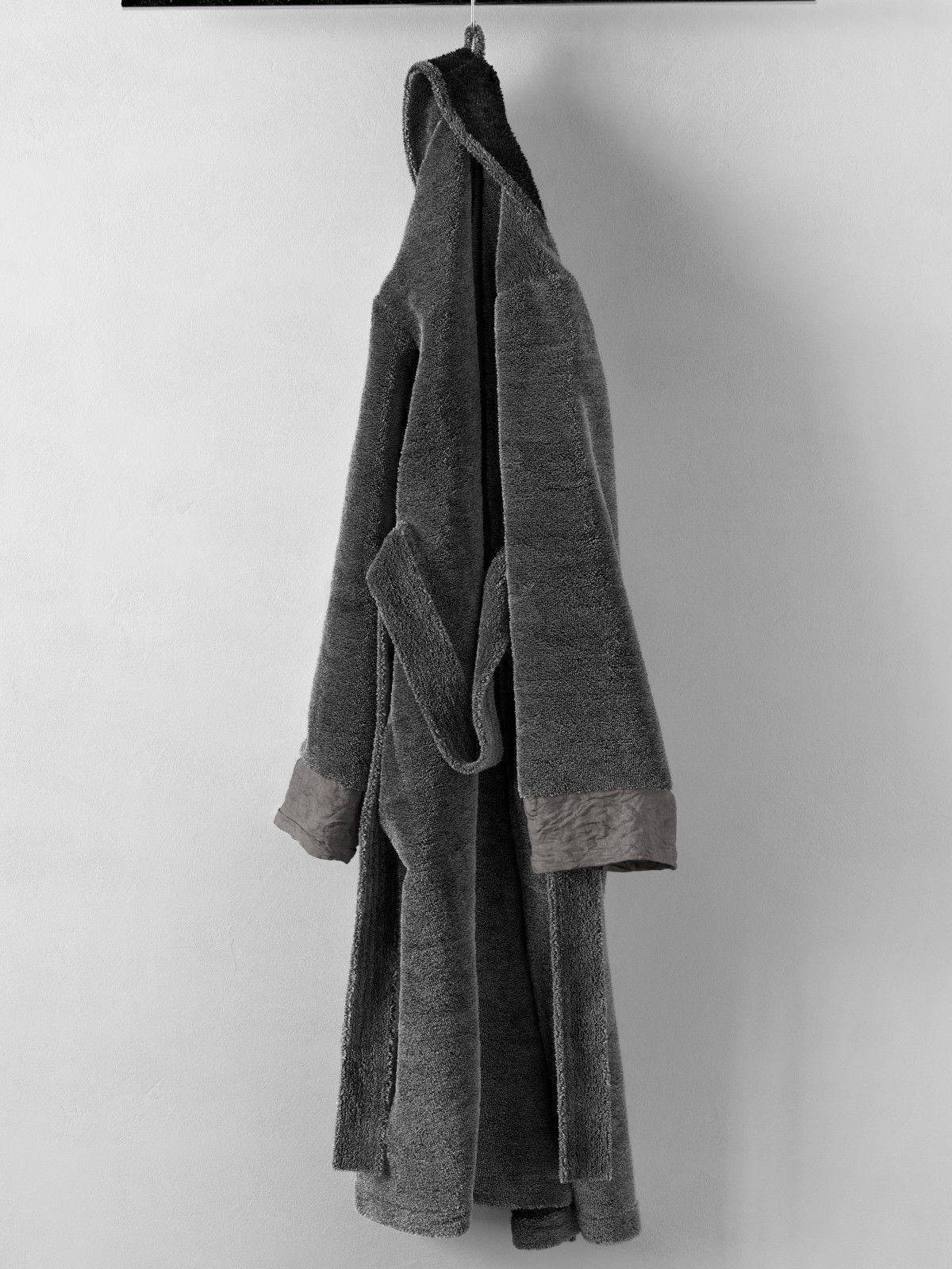 Hanging Bathrobes 3D model_4