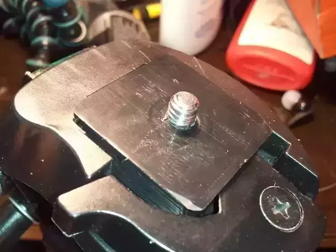 Digipod tripod quick release camera mount