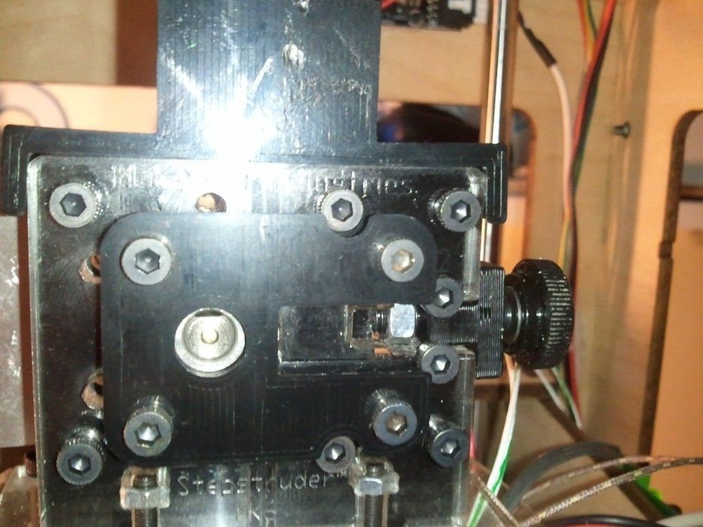 MK5 MK6 filament plunger screw guide anti vibration Free 3D print model_1