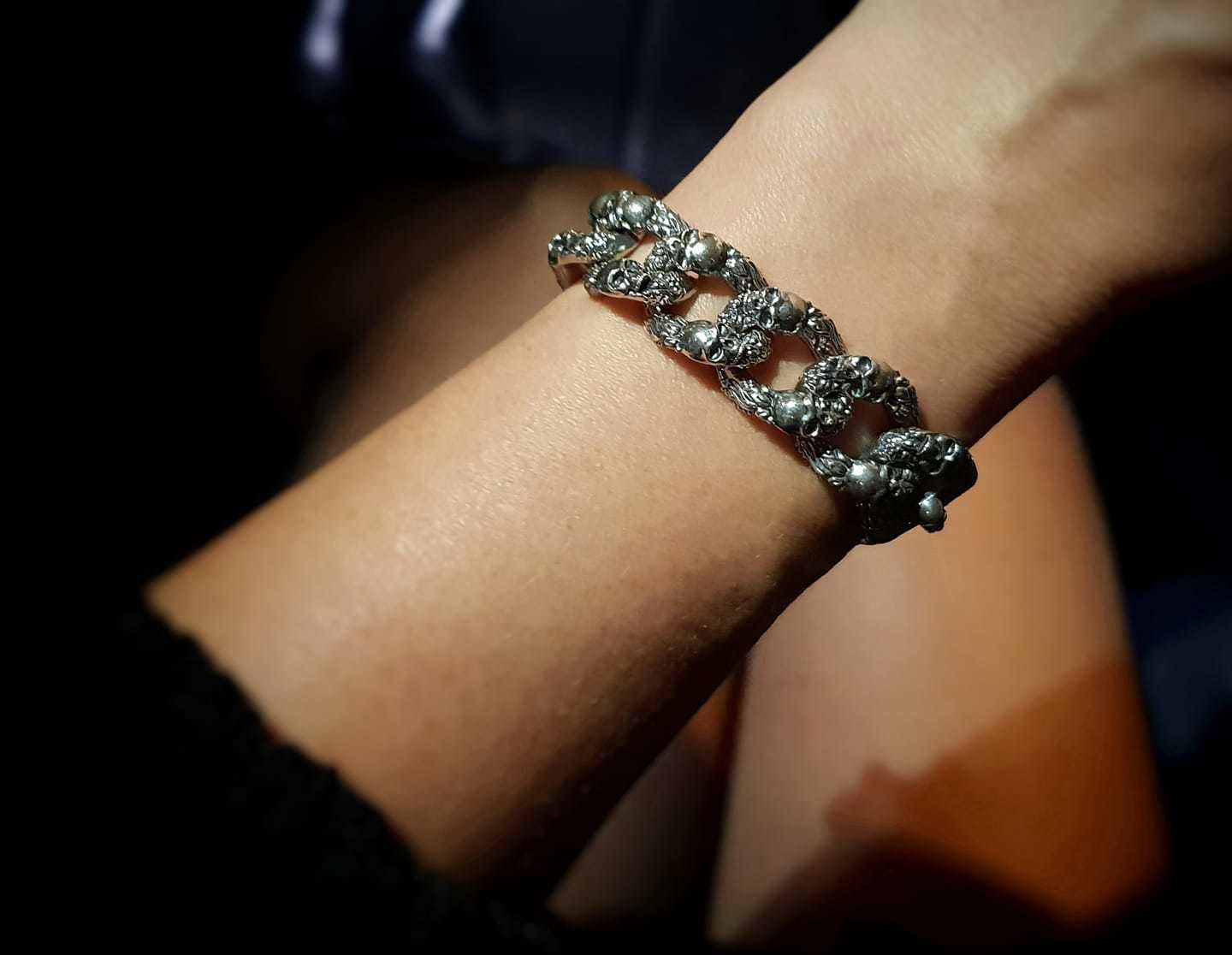 Bracelet for a real biker 3D print model_27