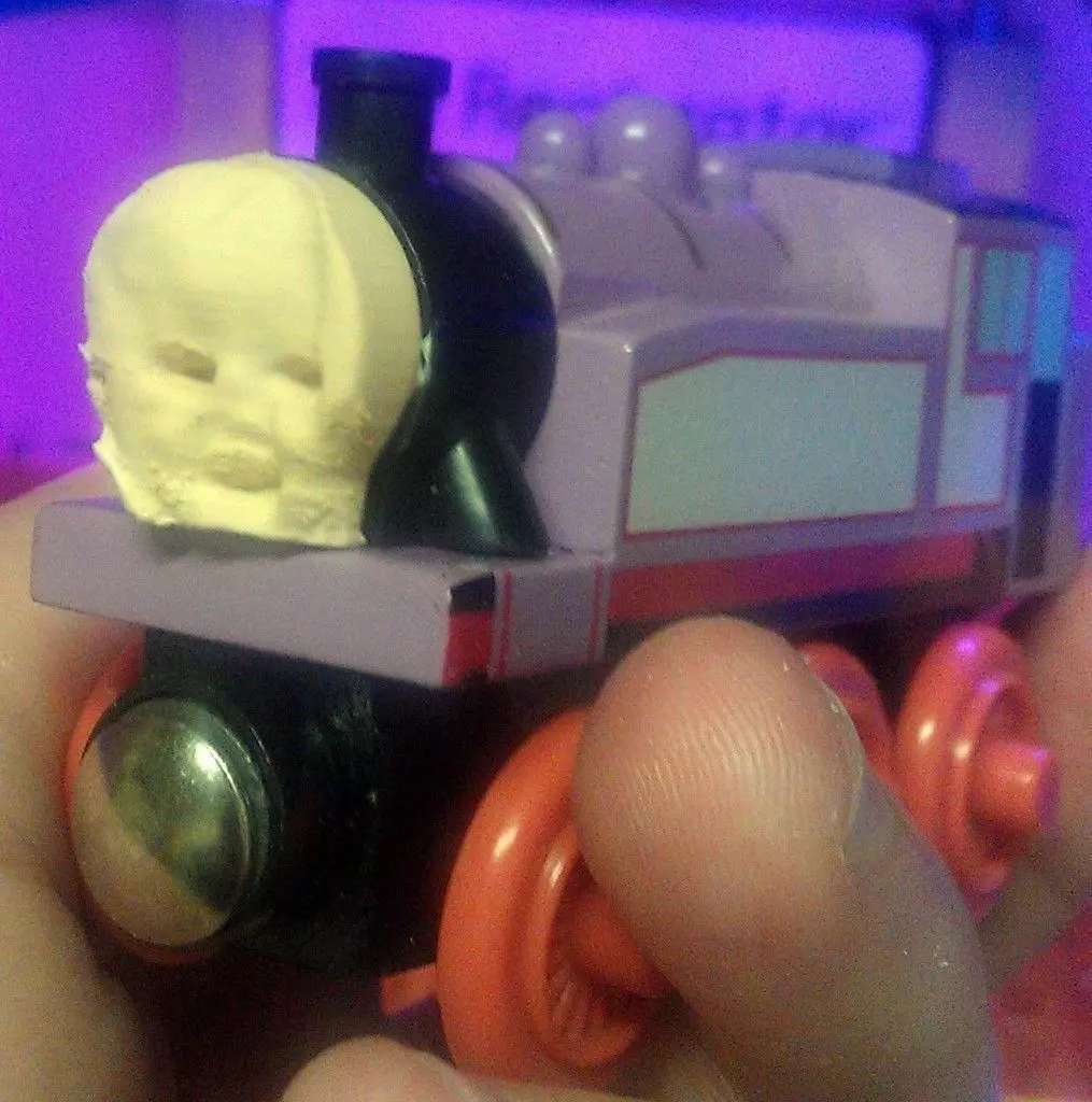Violet the Train - Custom Train Faces Free 3D print model_0