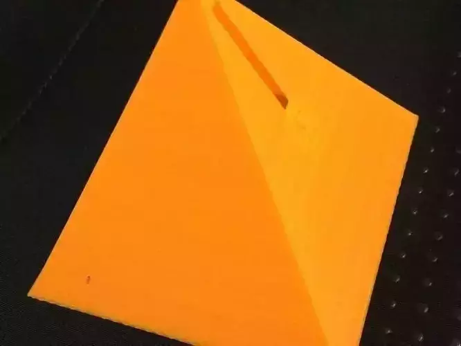 Pyramid Piggy Bank GBP Free 3D print model