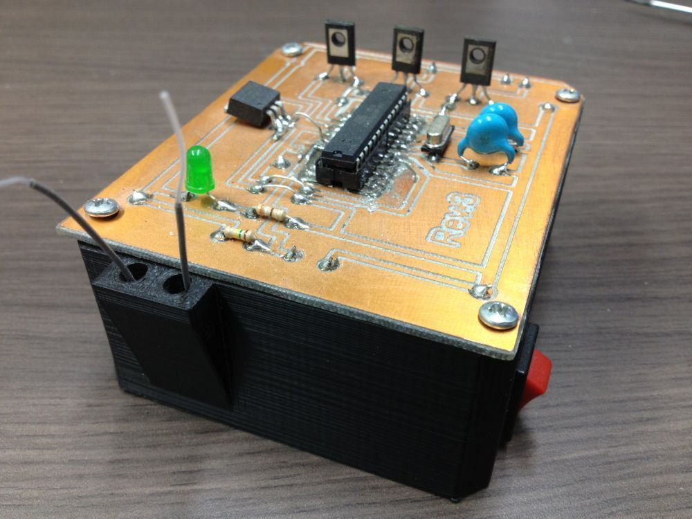 REMOTE ACTIVATED PRANK BOX Free 3D print model_4