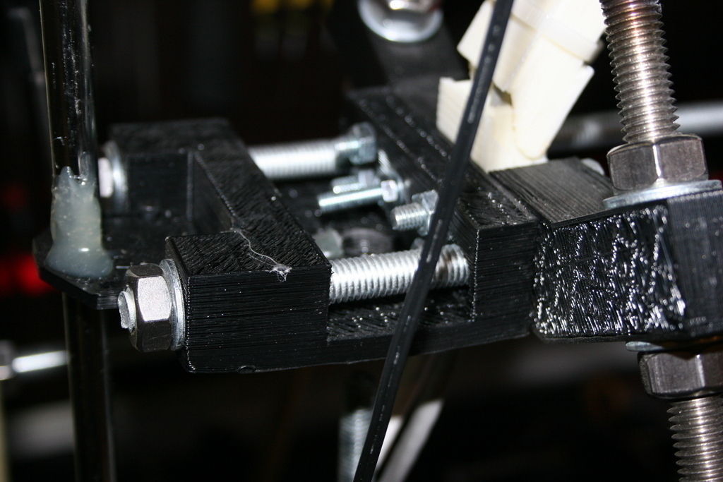 MakeRap candle on table Free 3D print model_10