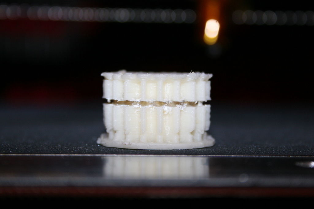 MakeRap candle on table Free 3D print model_16