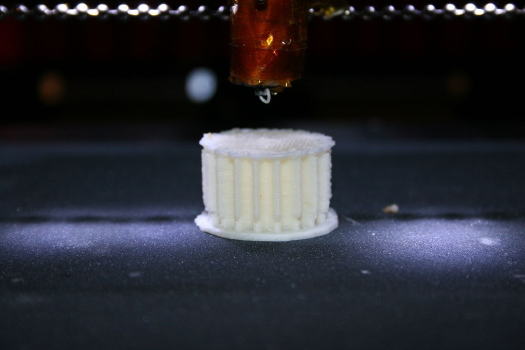 MakeRap candle on table Free 3D print model_15