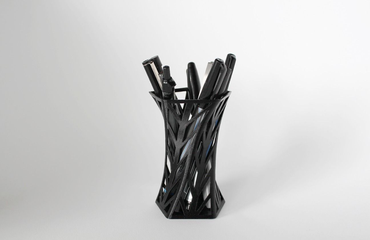 008f - Pen Holder - Wireframe - Arrowhead Pattern -  3D print model_1