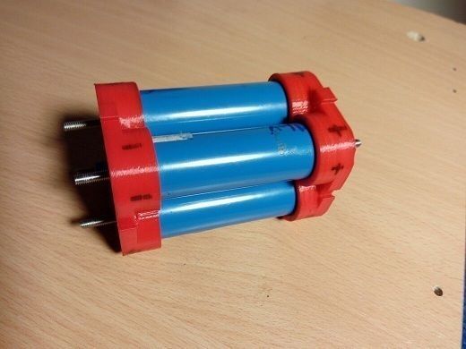 solderless modulable 18650 Battery holder for 4 batteries  3D print model_2