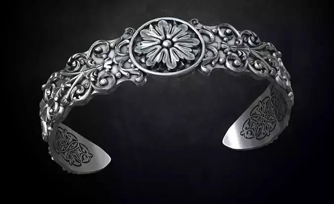 Ancient bracelet with patterns 220