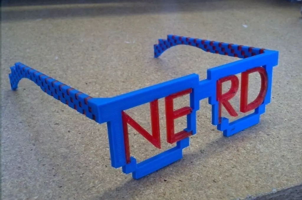 8-bit Nerd Glasses for Dual Extrusion Free 3D print model_0