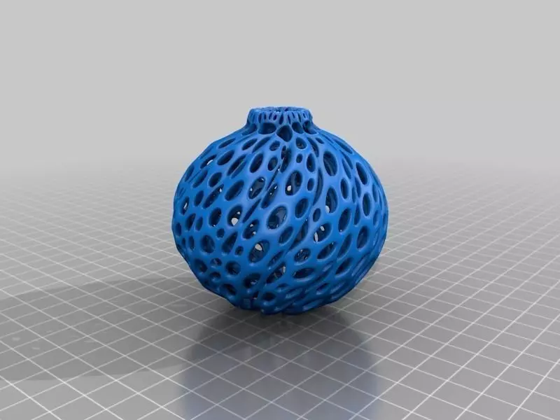 Twist Ornament - Voronoi Style Free 3D print model_0