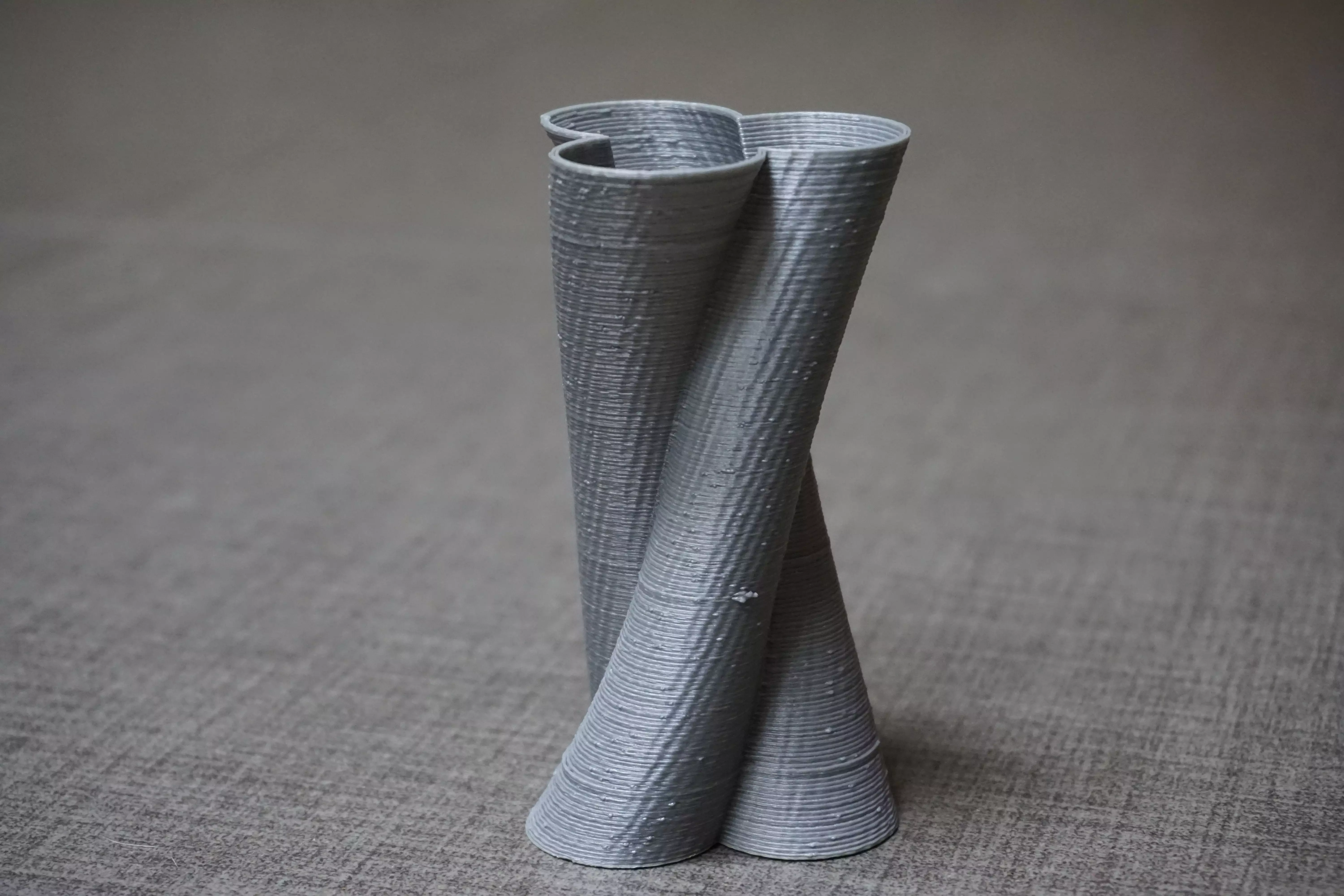 Twisted Tubes Vase Free 3D print model_0