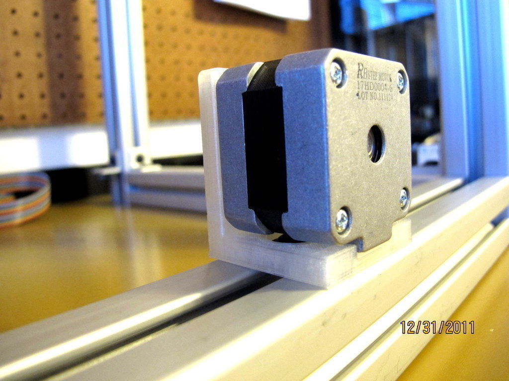 Nema 17 Motor Mount - Horizontal Bracket 3D print model_3