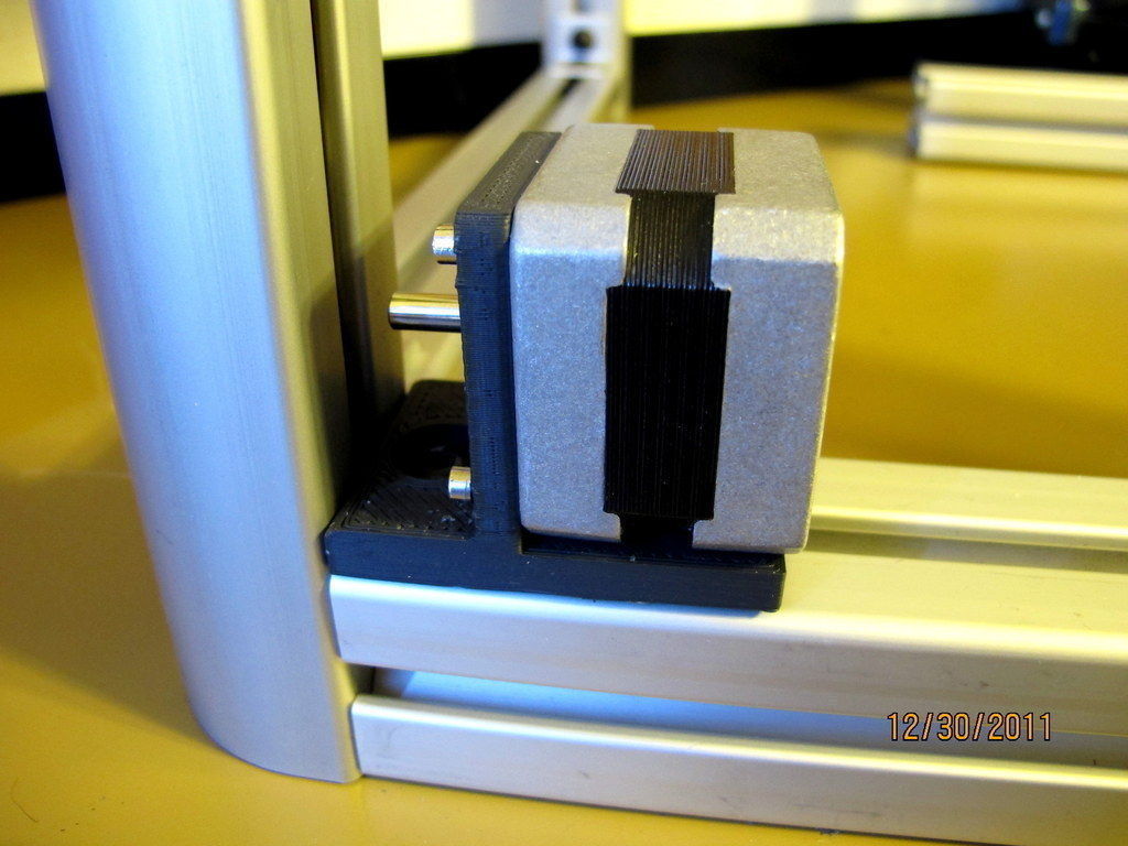 Nema 17 Motor Mount - In line Bracket Free 3D print model_1