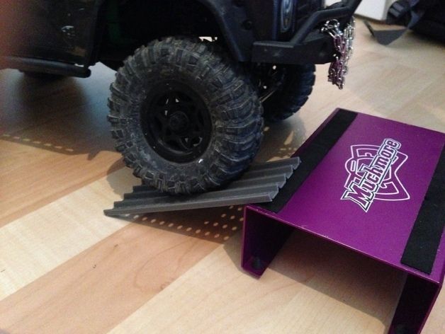 Axial SCX10 Sandtrack Scaler Crawler 3D print model_2