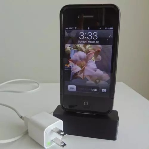 30 Pin iPhone Dock Free 3D print model