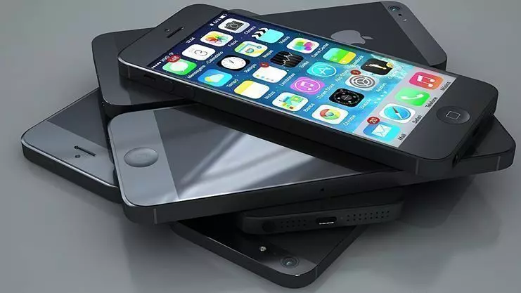 Iphone 5 stacked Low-poly 3D model_0