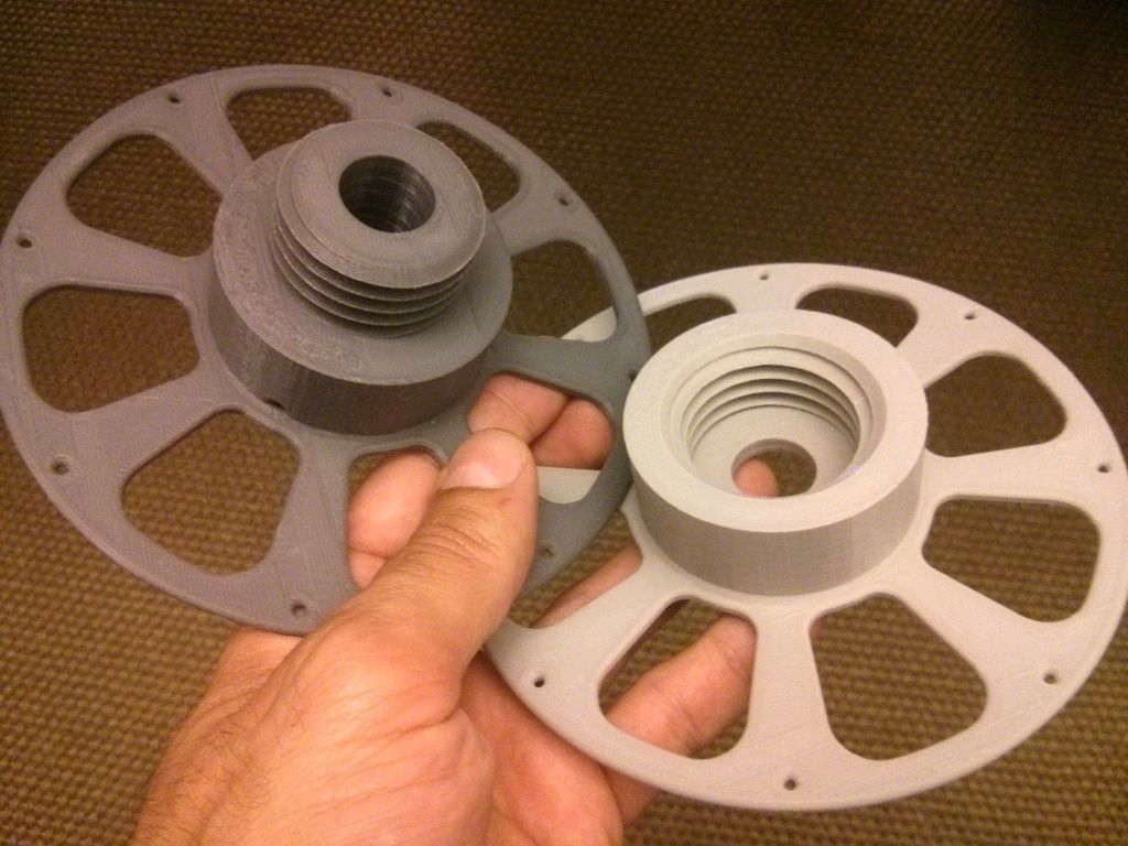 3D-printable split filament spool with threaded joint 135 mm Free 3D print model_3