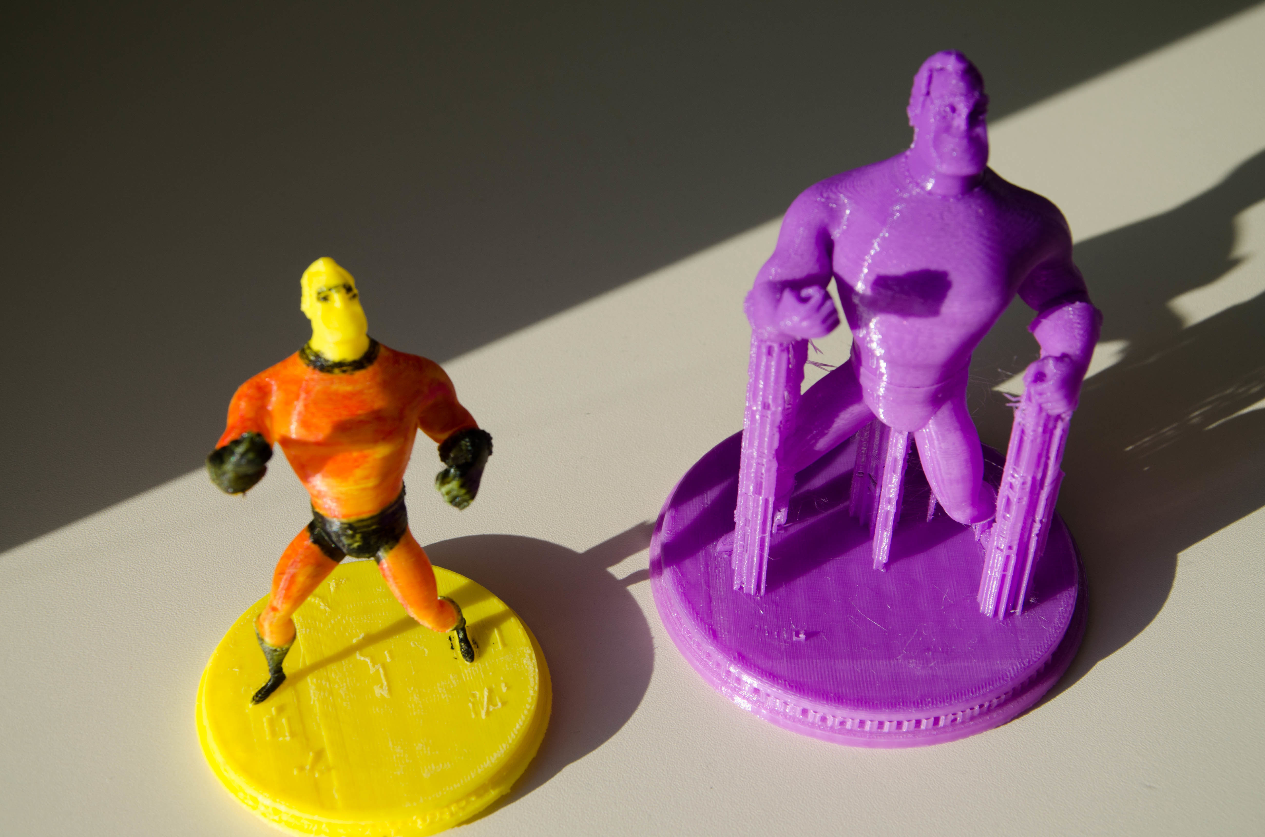 Mr Incredible Printable pose 1 3D print model_4