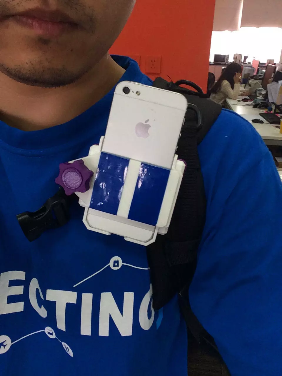 iPhone 5S Hooking Holder Free 3D print model