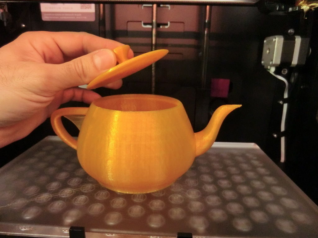 FFF 3D-printable Utah Teapot with separate lid Free 3D print model_11