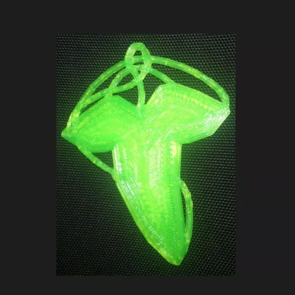 Leaf of Lorien Brooch - Lord of the Rings Free 3D print model_0