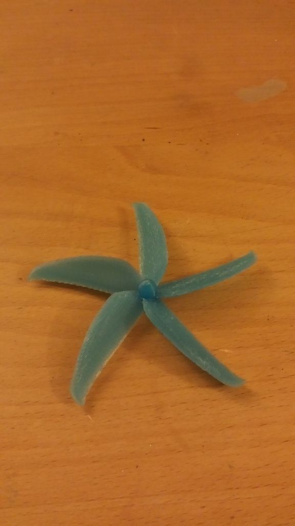 Propeller 5 bladed Free 3D print model_1
