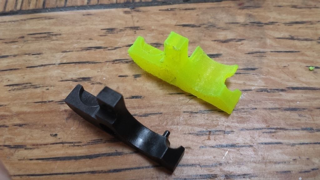 Makerbot Flashforge filament feed upgrade prevent motor jam Free 3D print model_2