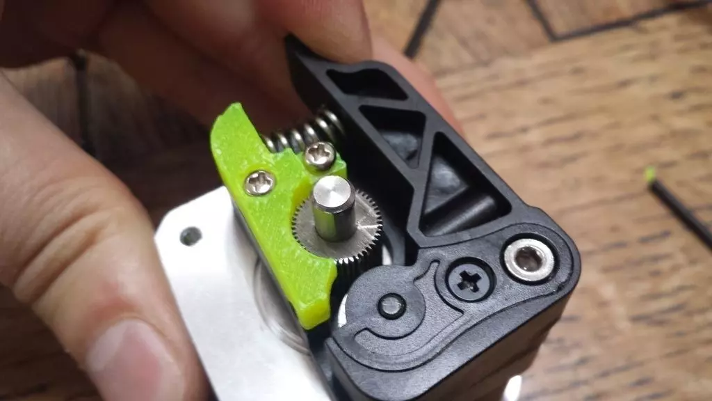 Makerbot Flashforge filament feed upgrade prevent motor jam Free 3D print model_0