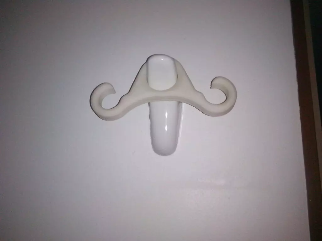 Towels mustache holder on wall Free 3D print model_0