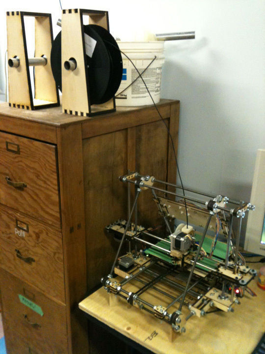 filament spool holder  Free 3D print model_2