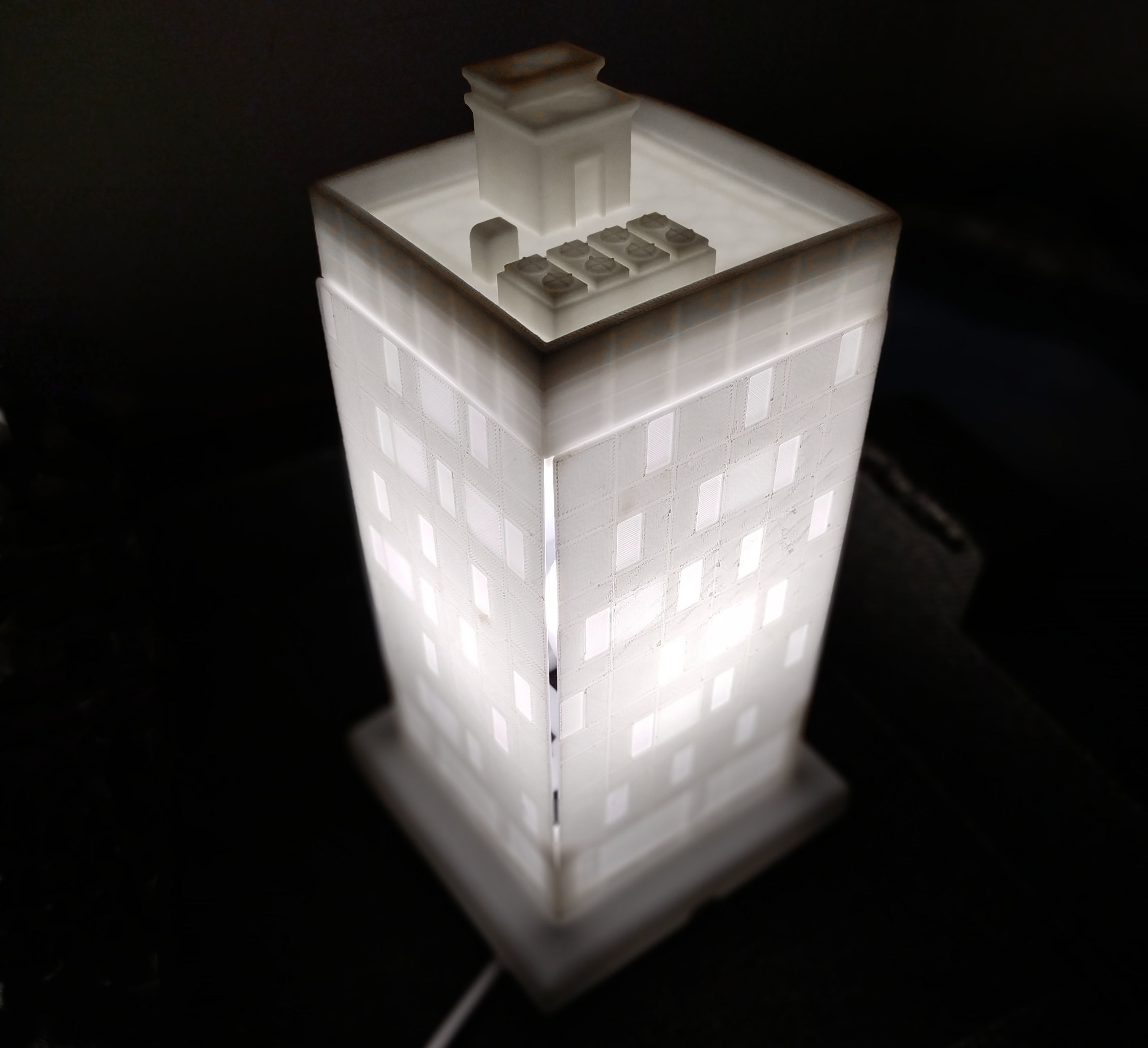 Desk lamp - Citylife style 3D print model_1