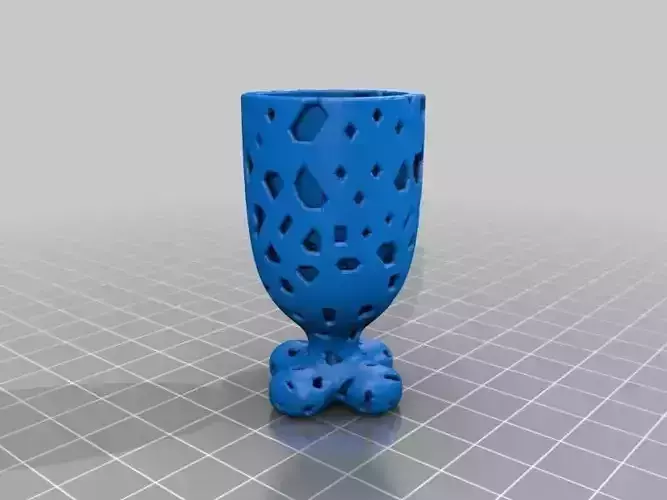 Voronoi Norman Vase 2