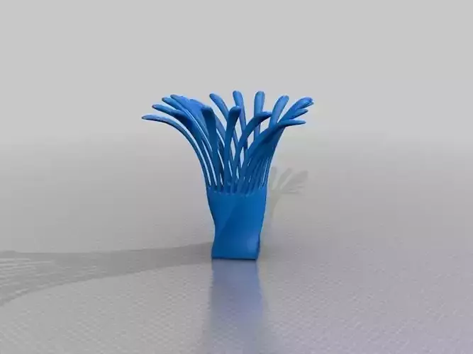 Poly Twisted Vase