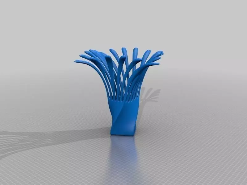 Poly Twisted Vase Free 3D print model_0