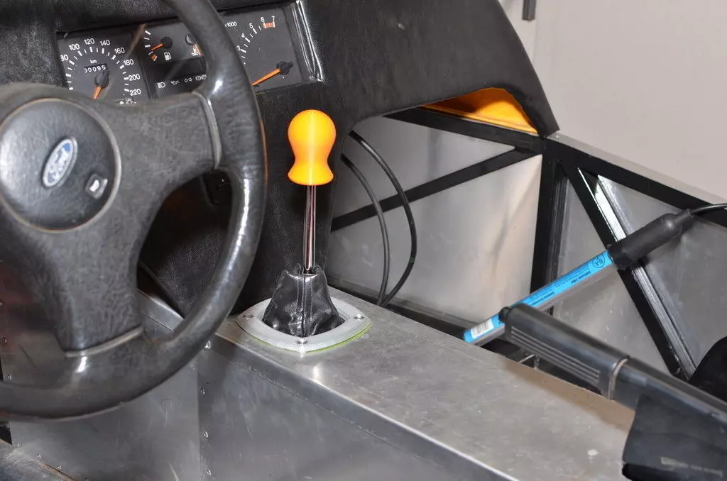 Skirted gear knob Free 3D print model_0