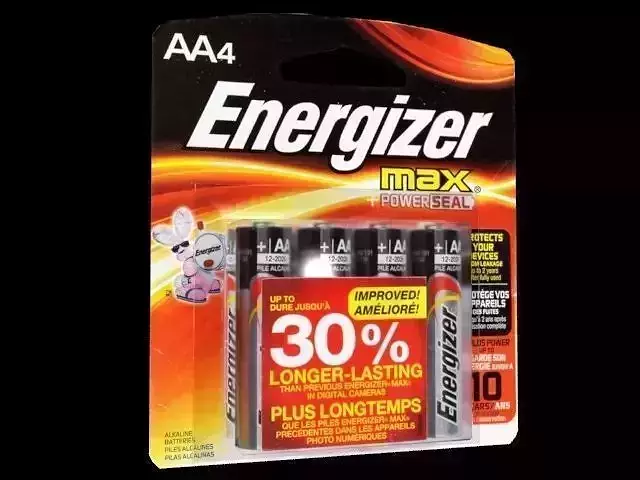 battery pack of energizer batteries on table Low-poly 3D model