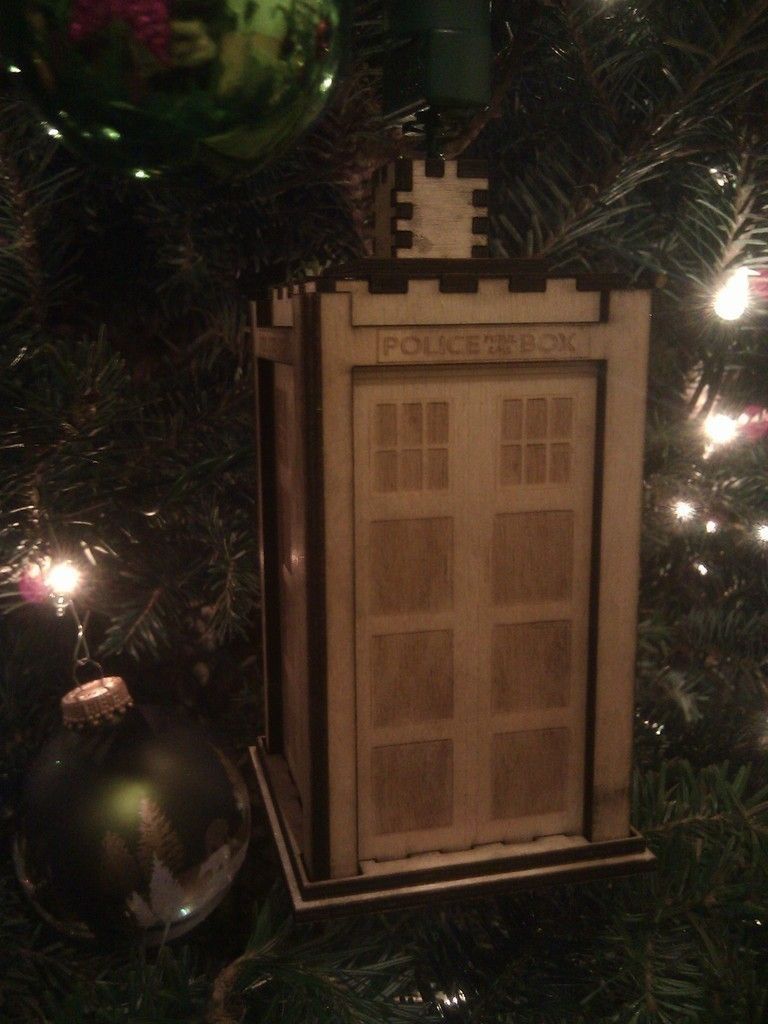 Tardis Christmas Tree Ornament Free 3D print model_1
