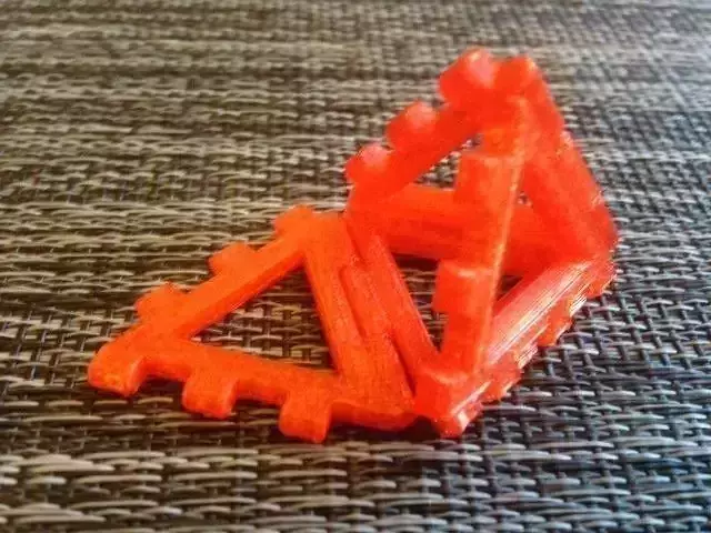 Hinge Snap Tetrahedron Net