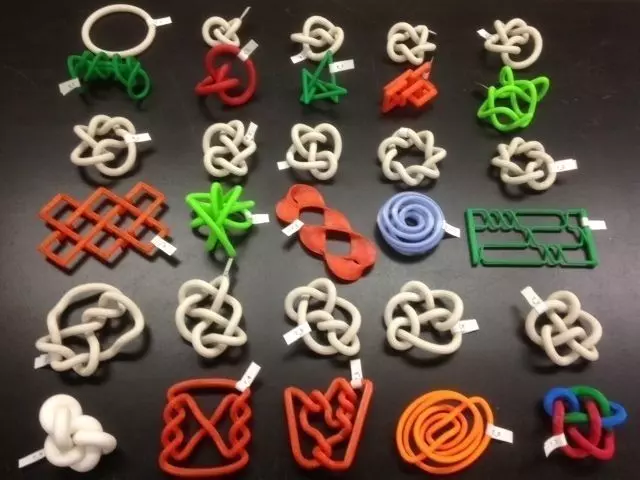 3D-printed Conformations of Knots through 7 Crossings Free 3D print model_0